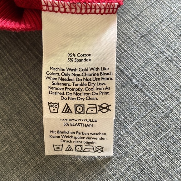 Eddie Bauer Red Turtleneck - Picture 4 of 4